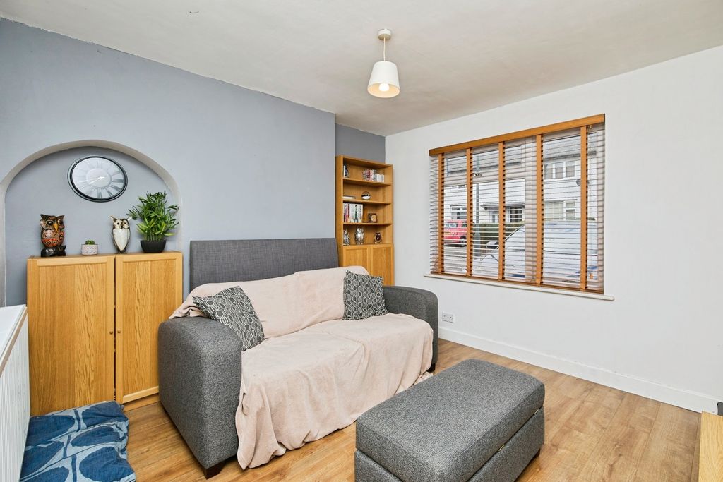 Property photo 1 of 16 Photo