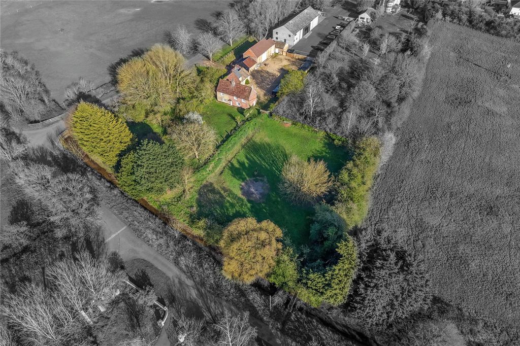 Property photo 1 of 24 Picture No. 17