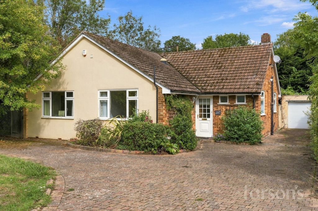 Property photo 1 of 24