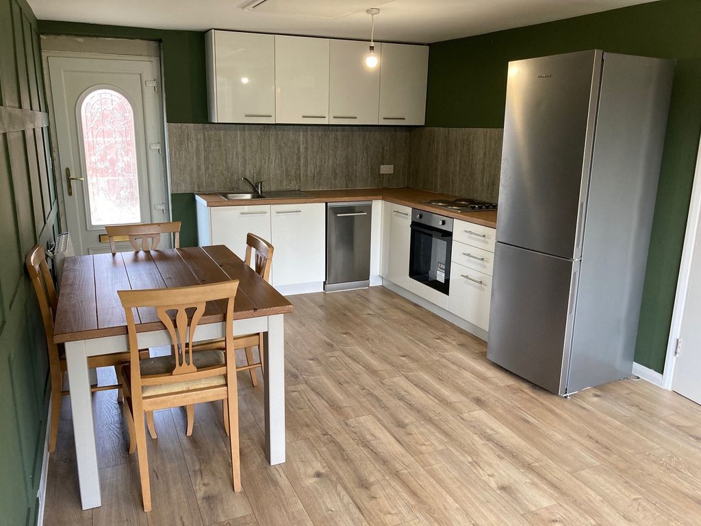 Property photo 3 of 7 Not Specified