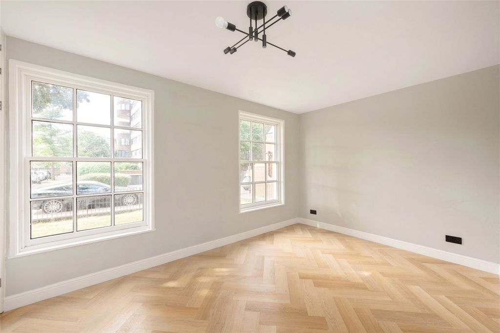 Property photo 1 of 11 Picture No. 02