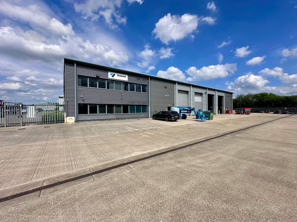 Property photo 2 of 10 Unit.Jpeg