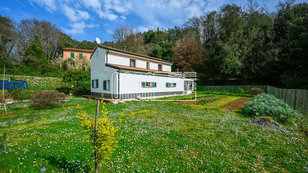 Property photo 3 of 44