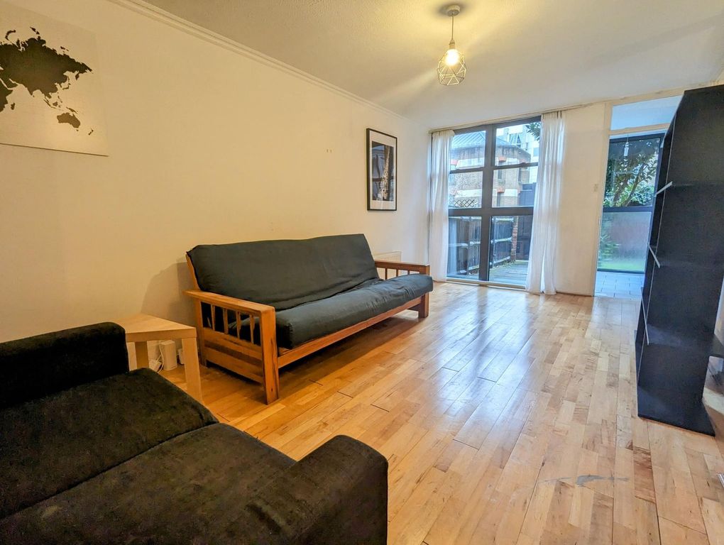 Property photo 2 of 9