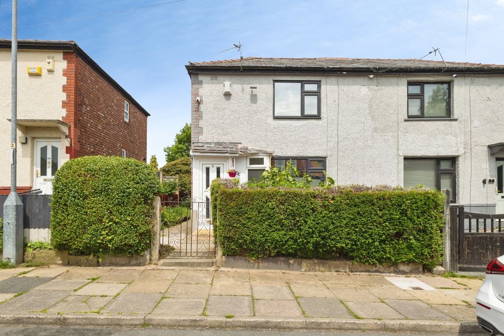 Property photo 1 of 17 Pbox-Img.Jpg