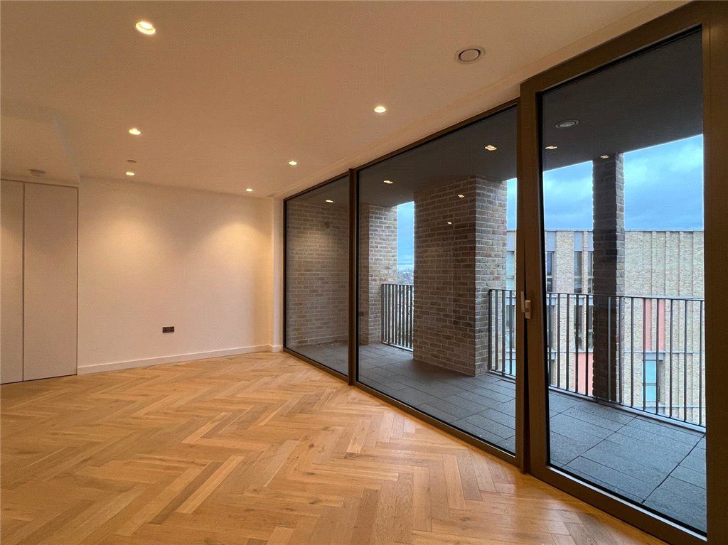 Property photo 1 of 19 Reception Room