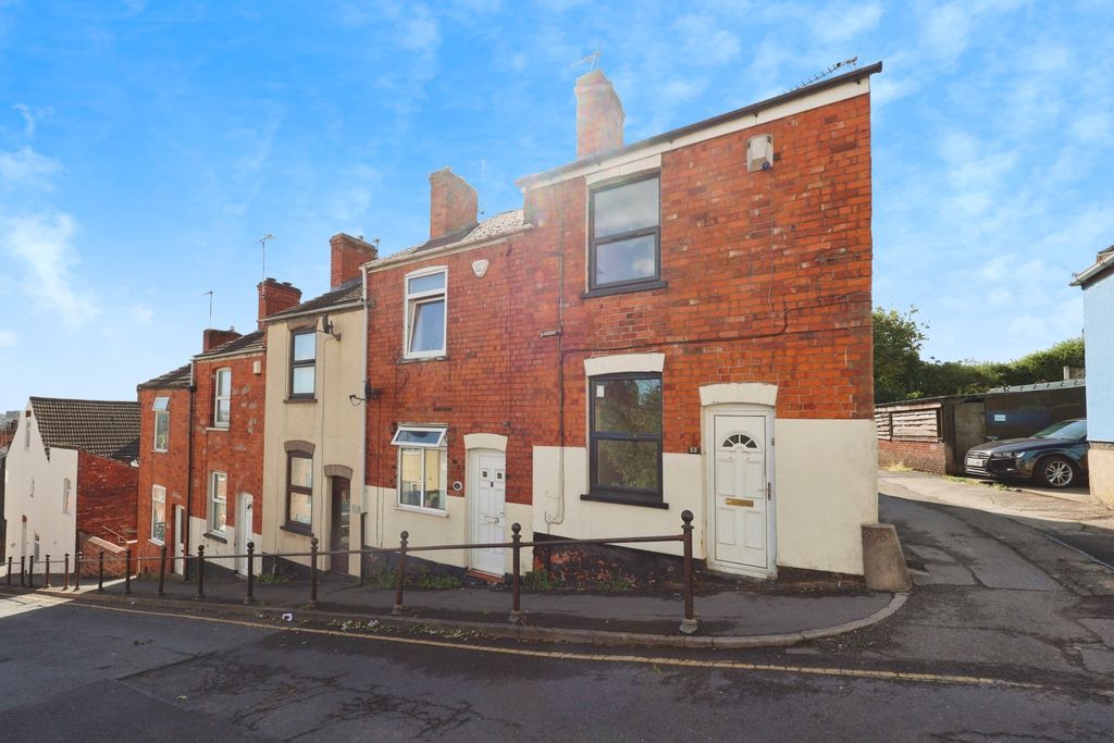 Property photo 1 of 17 4485470