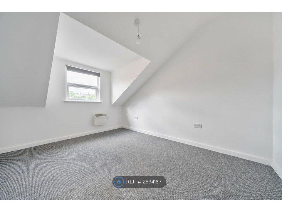 Property photo 3 of 5