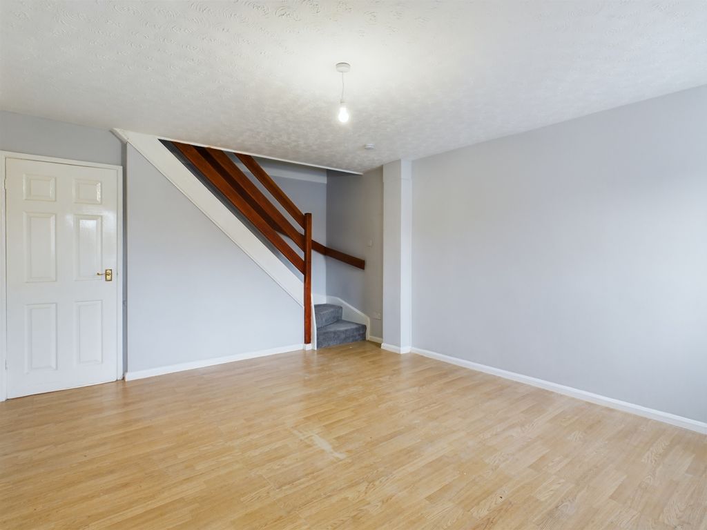 Property photo 2 of 7 Cam03052G0-Pr0078-Still002