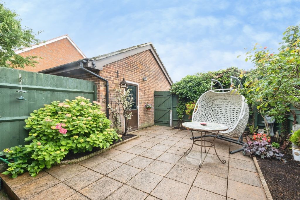 Property photo 2 of 17