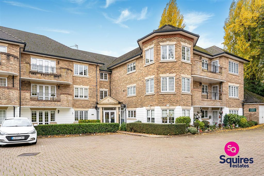 Property photo 1 of 21