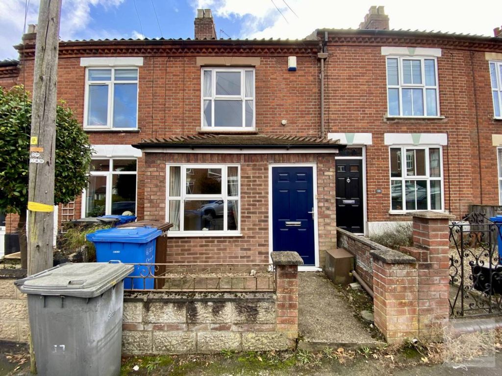 Property photo 1 of 15