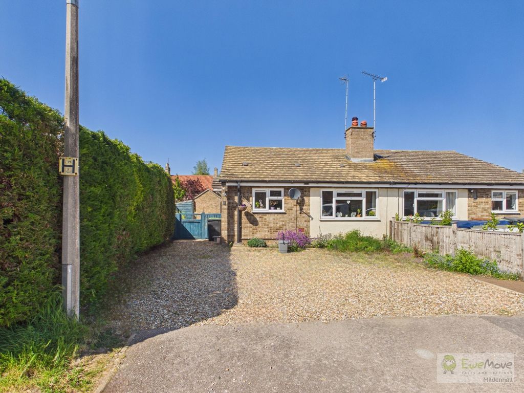 Property photo 1 of 13 Cam03603G0-Pr0072-Still001