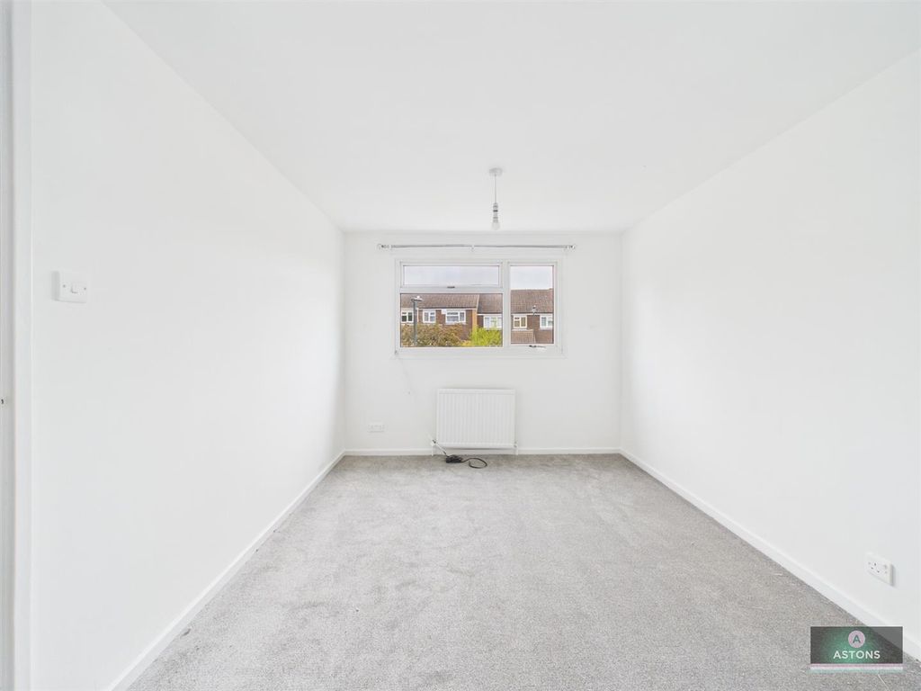 Property photo 3 of 13 Cam02067G0-Pr0411-Still001.Jpg