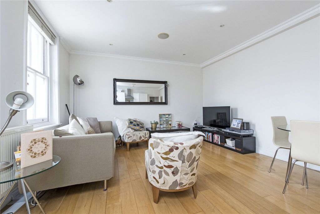 Property photo 2 of 6 Picture No. 05