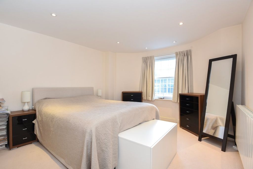 Property photo 3 of 6 58175096d5668-145936
