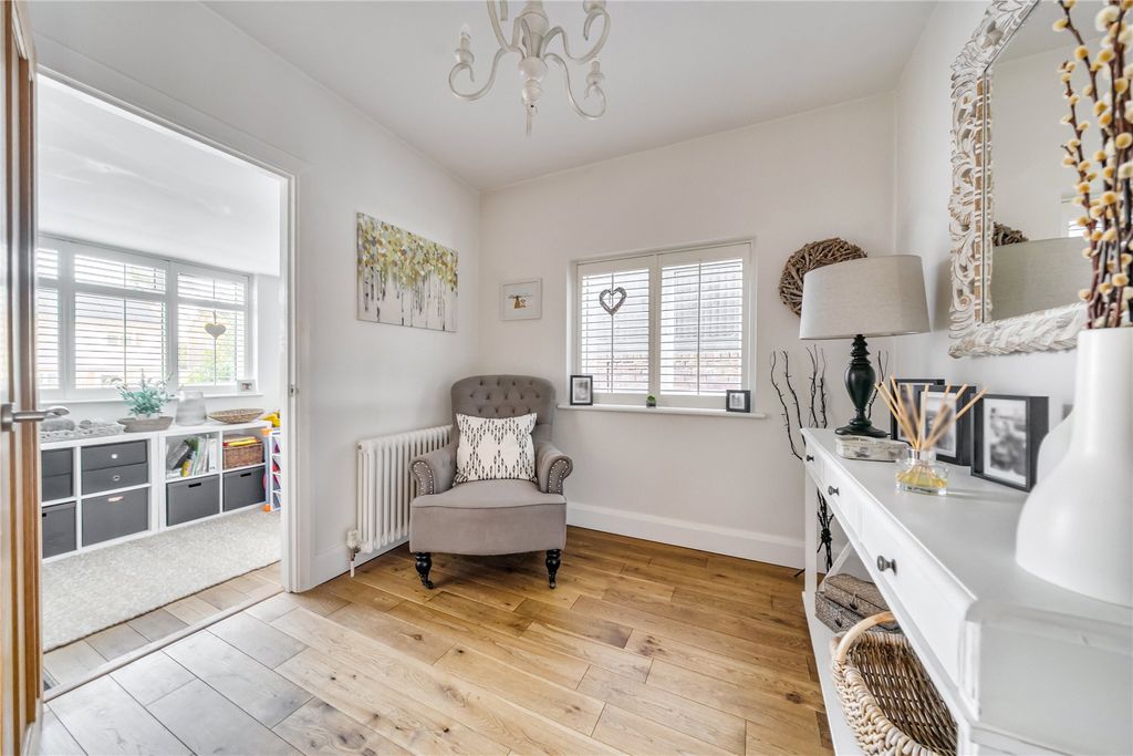 Property photo 3 of 17 Picture No. 12