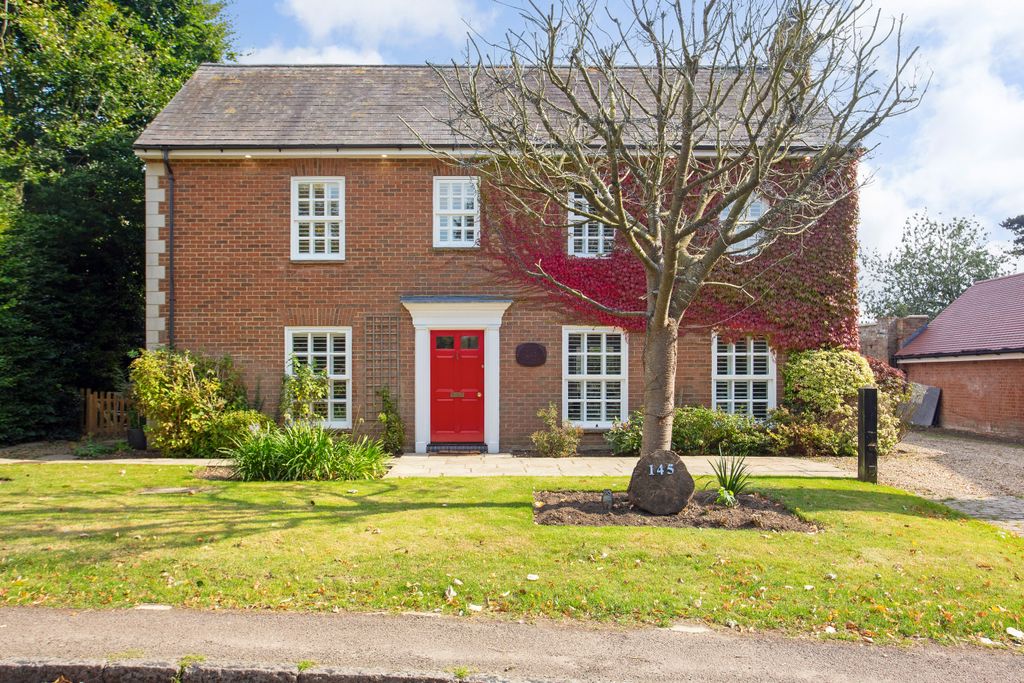 Property photo 1 of 25