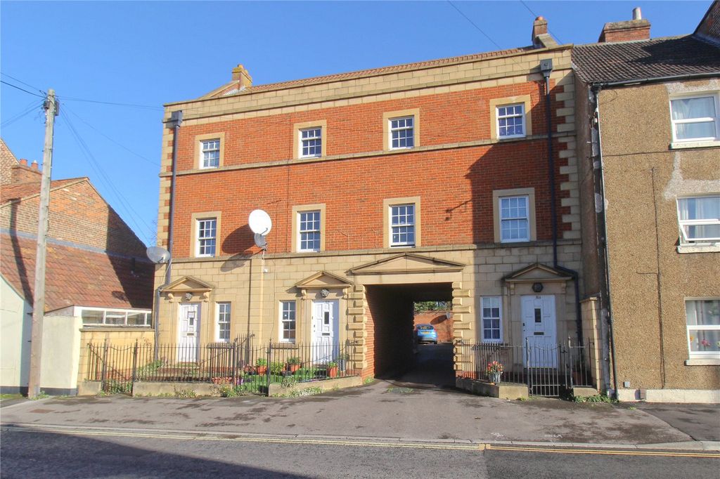 Property photo 1 of 15 Picture No. 03