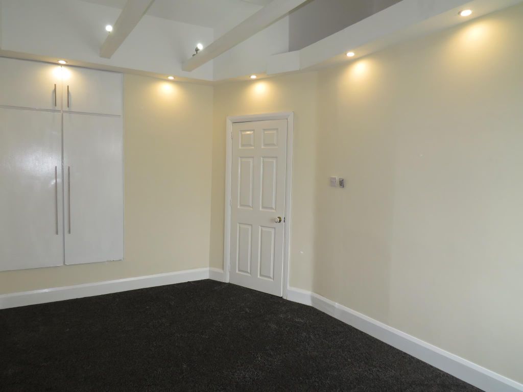 Property photo 1 of 7 Image