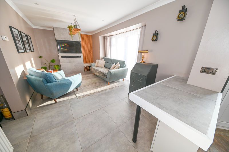 Property photo 2 of 13 Photo 8