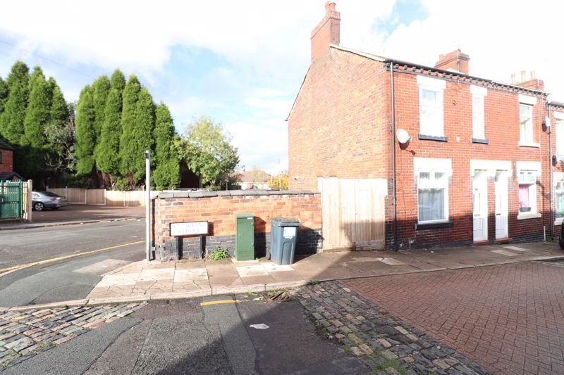 Property photo 3 of 32 External