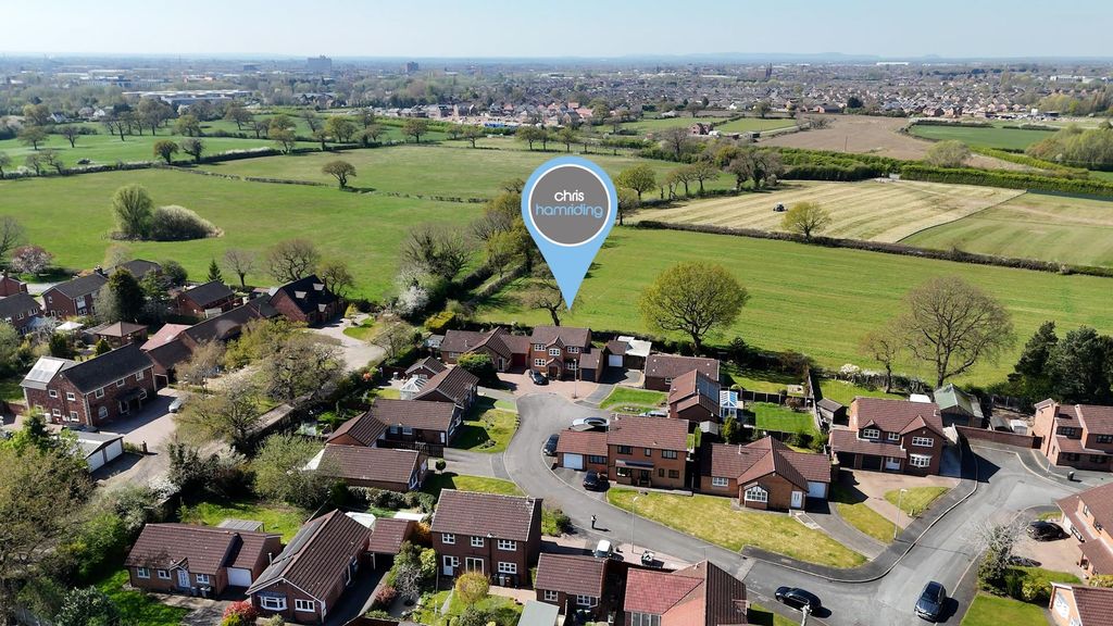 Property photo 3 of 36 Dji_0099.00_15_02_28.Still119.Jpg