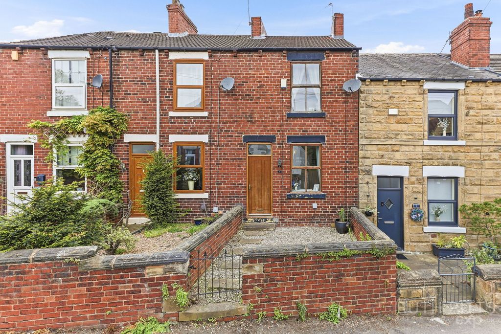 Property photo 1 of 27