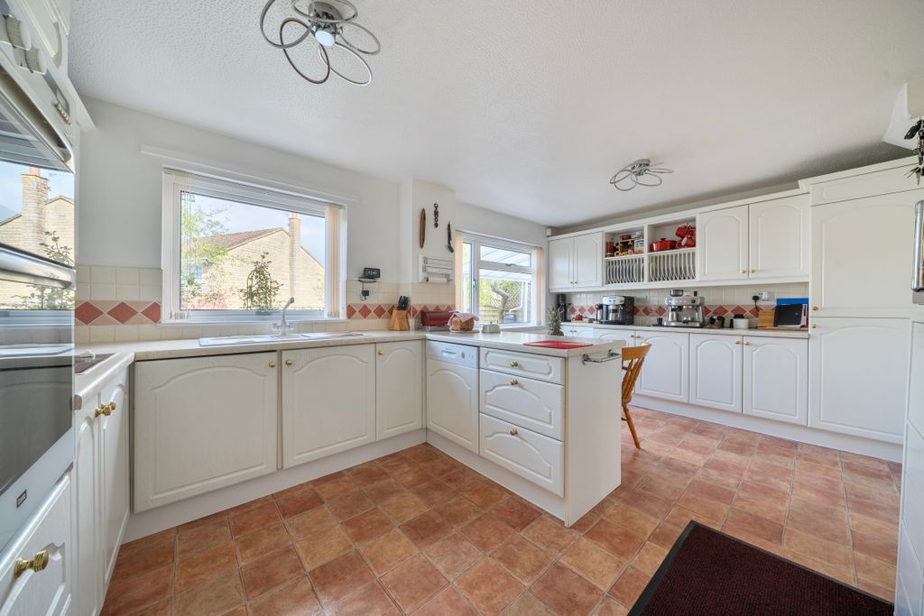 Property photo 3 of 14 14351041869Ca6Faec6A87