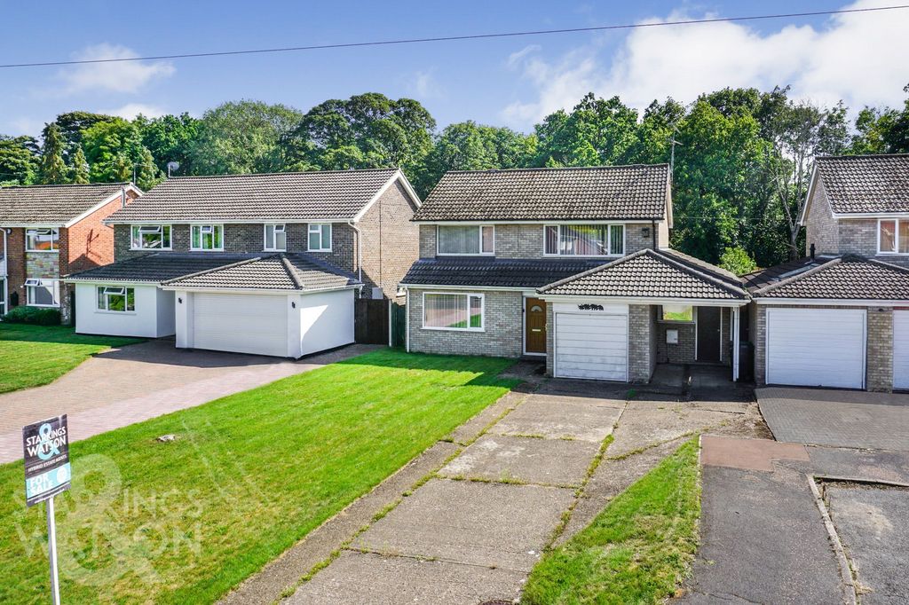 Property photo 1 of 23
