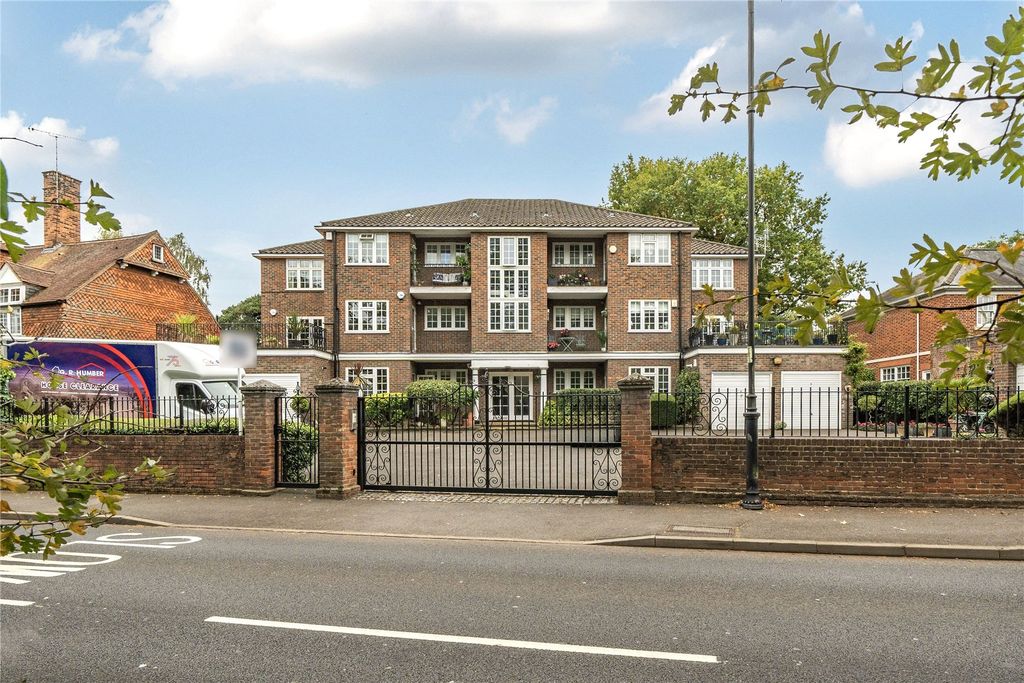 Property photo 1 of 26 Picture No. 02