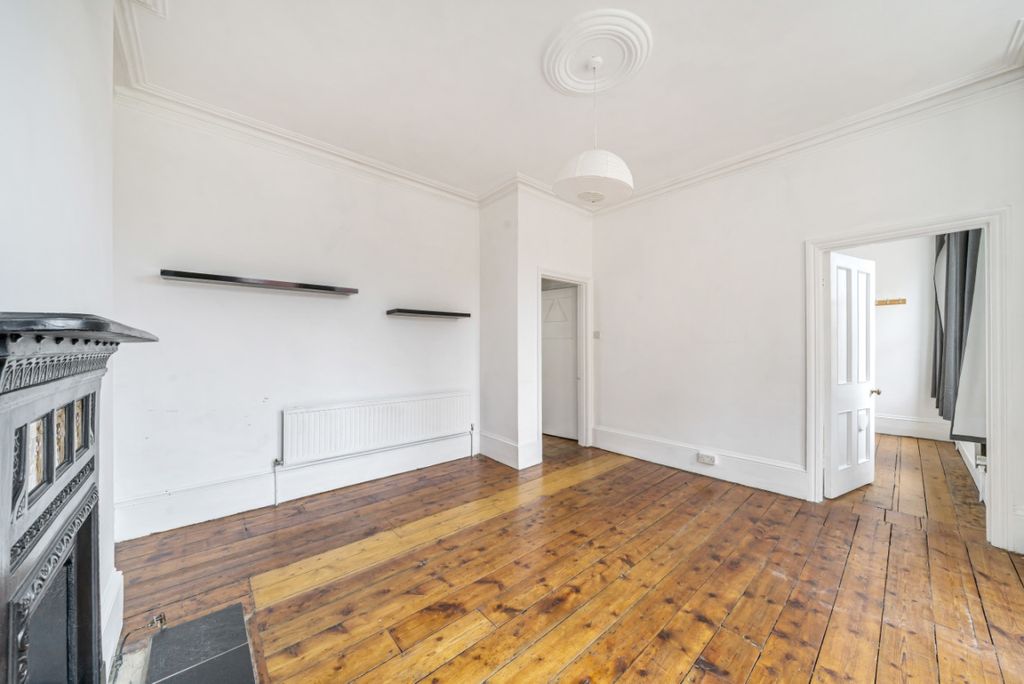 Property photo 3 of 8 940968 (3)