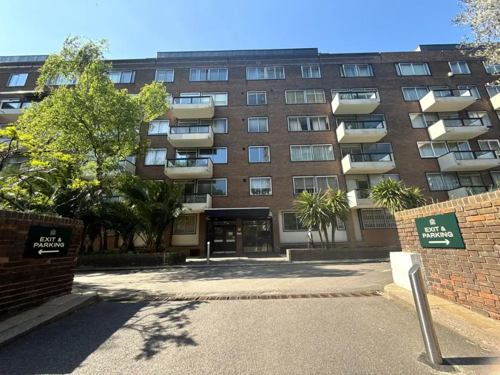 Property photo 1 of 14