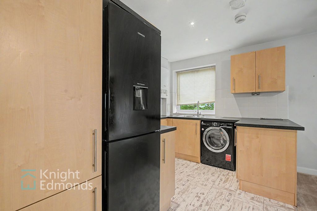 Property photo 1 of 12 Kitchen