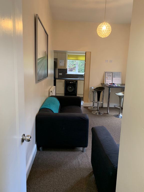 Property photo 3 of 21