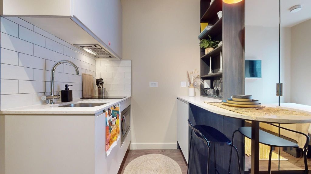 Property photo 2 of 48 Kitchen