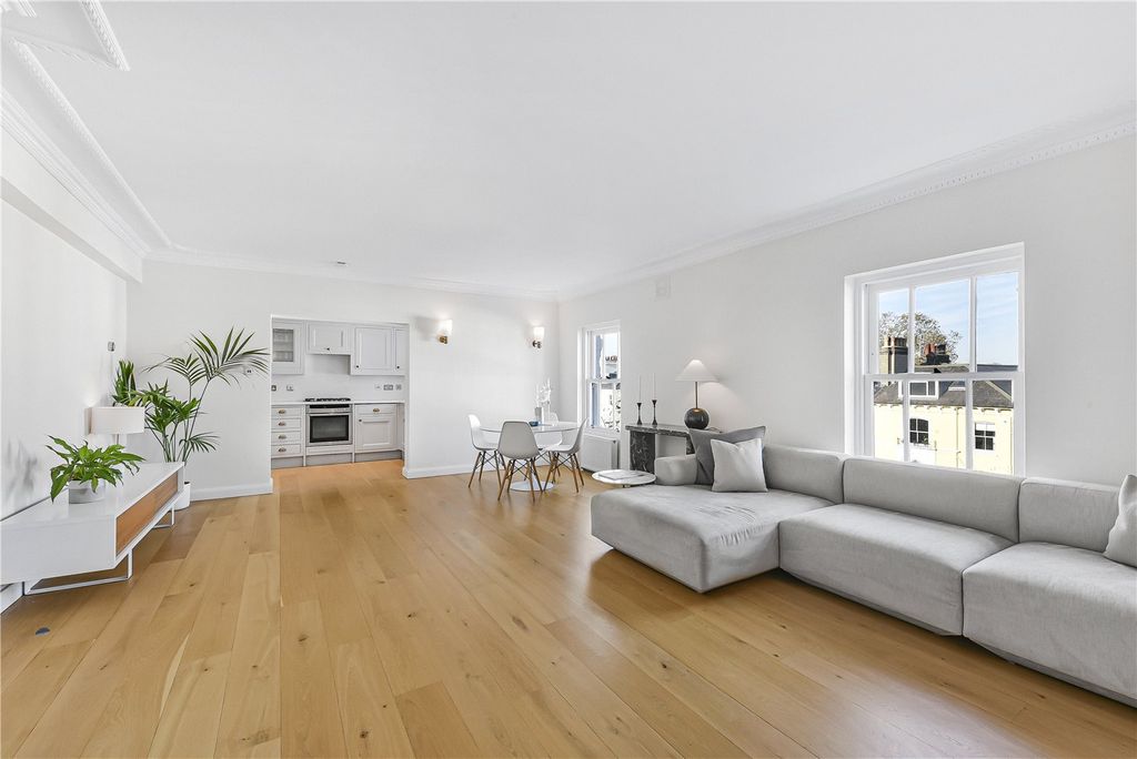 Property photo 2 of 10 Reception Room