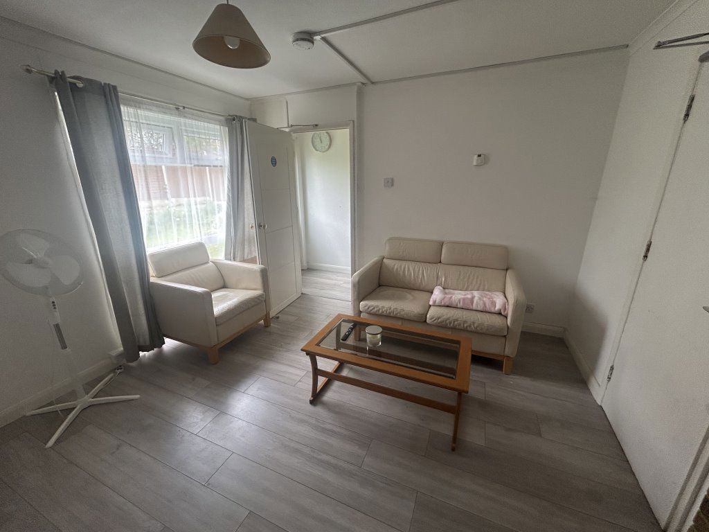 Property photo 3 of 26