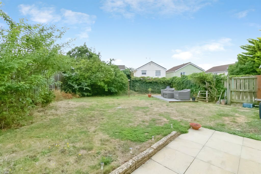Property photo 2 of 14