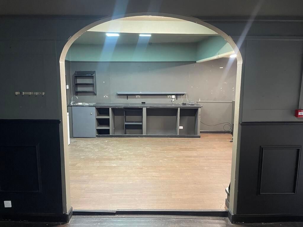 Property photo 2 of 11