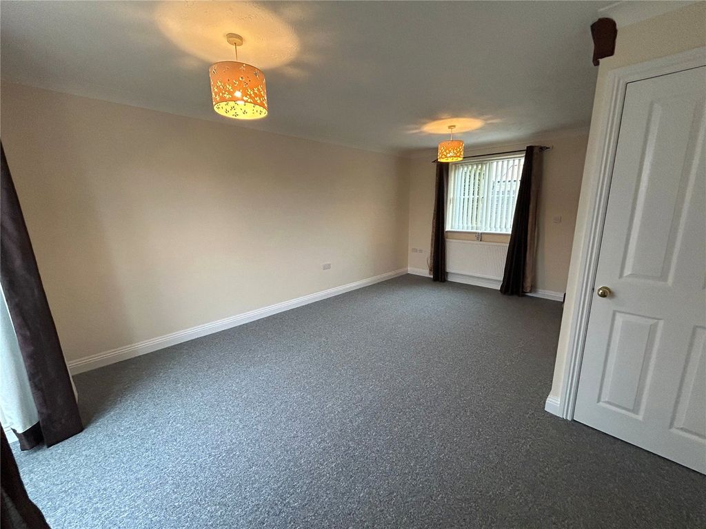 Property photo 3 of 9 Picture No. 08