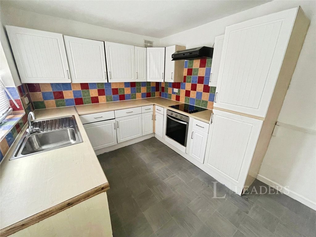 Property photo 3 of 16 Picture No. 14