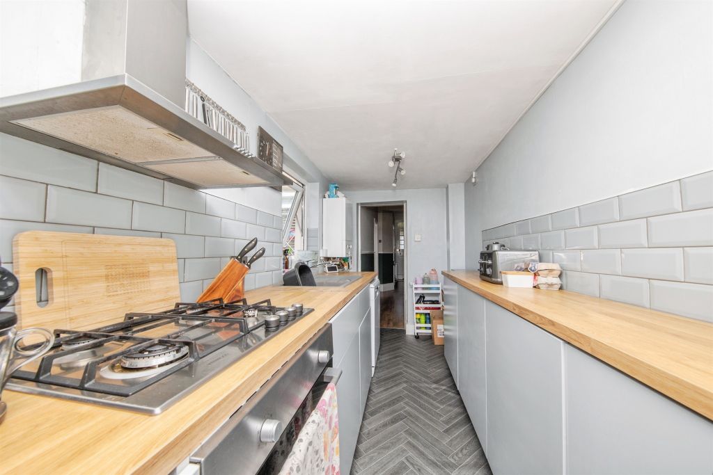 Property photo 3 of 15