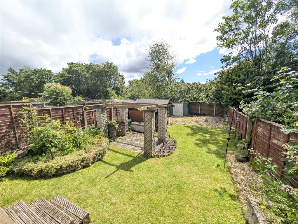 Property photo 3 of 12 Picture No. 10