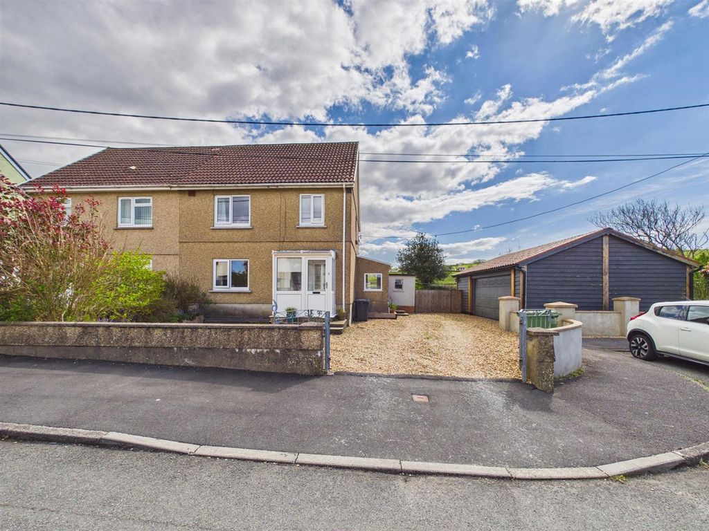 Property photo 2 of 24 Cam04045G0-Pr0084-Still028.Jpg