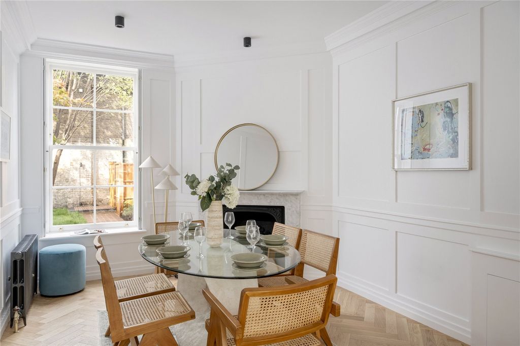 Property photo 2 of 12 Picture No. 02