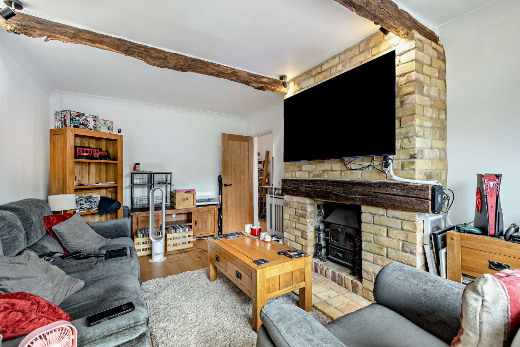 Property photo 2 of 11