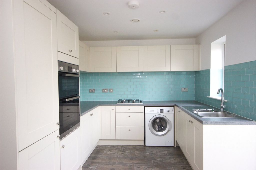 Property photo 3 of 20 Picture No. 35