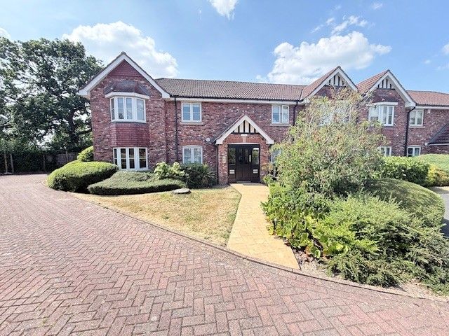 Property photo 1 of 8