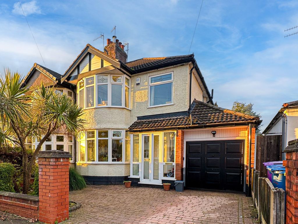 Property photo 1 of 16 Photo 17